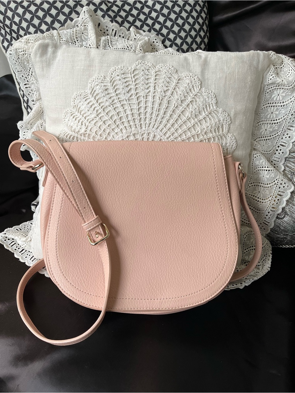 Old Navy Blush Pink Pebbled Crossbody Bag, NWOT